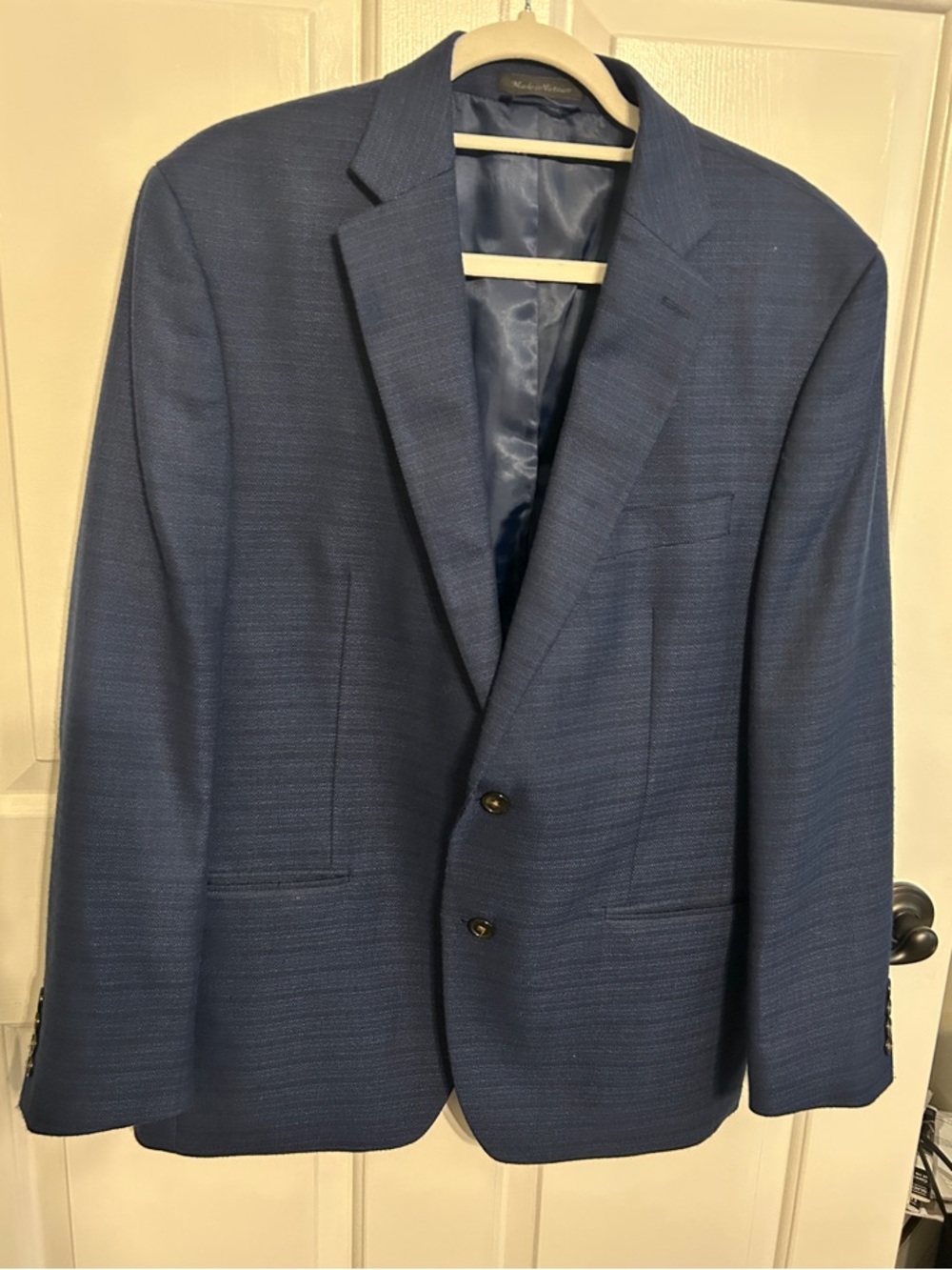 42R Chaps Men's Blue Blazer - Tailored Two-Button Jacket
